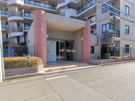 �G���g�����X -