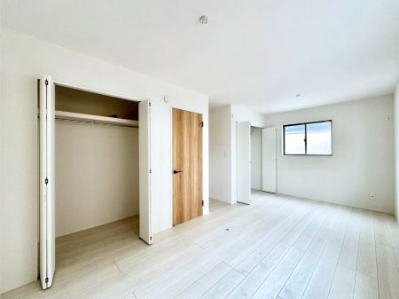 �q������ �����͂Q�����ɂ��邱�Ƃ��ł��܂��ˁB���N���ɂȂ����疲�̌��Ƀ`�F���W�I