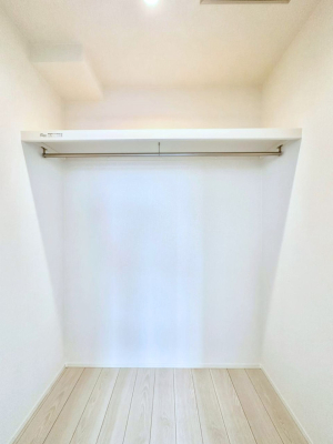 ���̑� �E�H�[�N�C���N���[�[�b�g�t���Ő�����Ԃ��L�����p�ł��܂��B