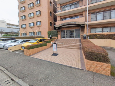 �G���g�����X -