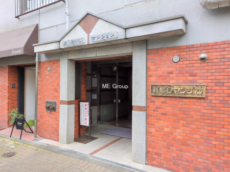 �G���g�����X -