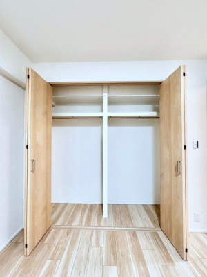 ���[ �m���N���[�[�b�g�B���s��������̂Ō���̈ߗނ�����������[�ł��܂��B