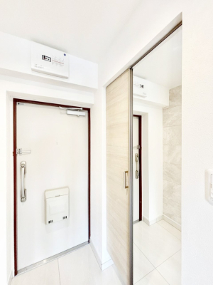 ���� ���Ƒ��₨�q�l���C�����悭���o�}���ł��鉸�₩�ȕ��͋C�̌��ւł��B