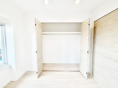 ���[ ��������ߗނ��X�b�L�����[���Ă����N���[�[�b�g�t���ł��B