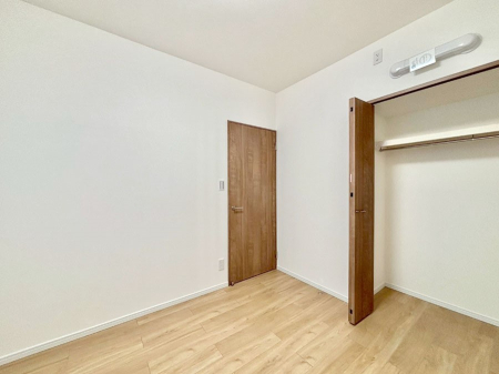 �q������ ���[���[�����Ă���̂ŋ��Z�X�y�[�X���L�X�g���܂�  