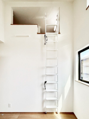 ���[ ��������L�����p�ł��郍�t�g�t���B�G�ߕi�ȂǃX�b�L���Еt����ꂻ���ł���