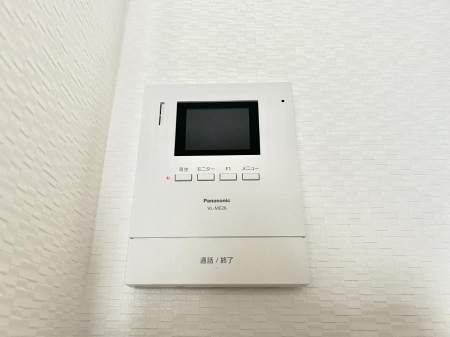 ���̑����� TV���j�^�[�t�C���^�[�z���ŃZ�L�����e�B�ʂɂ��z���I