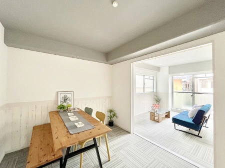 ���r���O ���R�Ƃ��Ƒ����W�܂�e���̋�ԁI