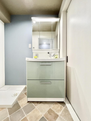 ���ʑ�E���ʏ� ������������ʉ��ώ��Œ��̐g�x�x�����K