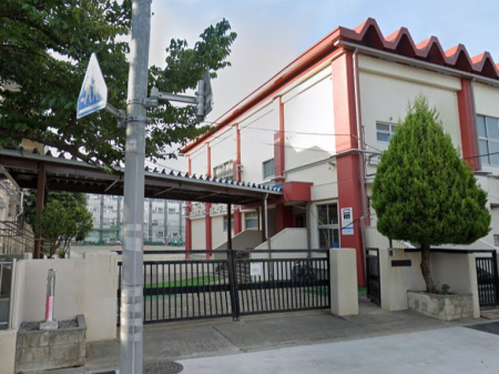 ���ӊ� ���w�Z 700m �����旧��\�O���w�Z