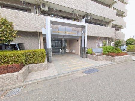 �G���g�����X -