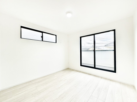 ���̑����� �o���R�j�[���J�������v���X���Ă����m��