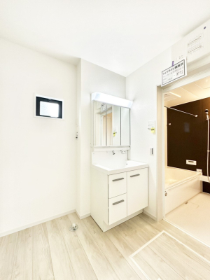 ���̑� ���邢���ʏ��͖����̐g�x�x���y�����ł����Ⴂ�����ł��B    