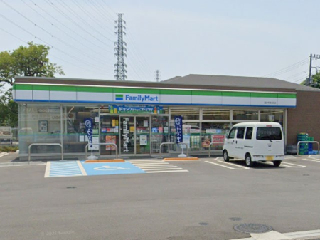 ���ӊ� �R���r�j 300m �t�@�~���[�}�[�g���������ؒ��X