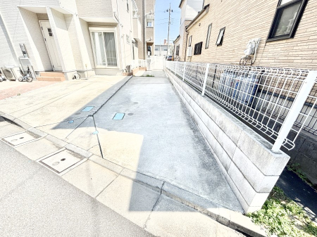  �����Ɍ������Ȃ����ԃX�y�[�X�B