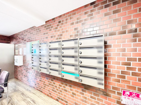 ���̑� �J�ɔG�ꂸ�ɗX�֕����󂯎��܂��B