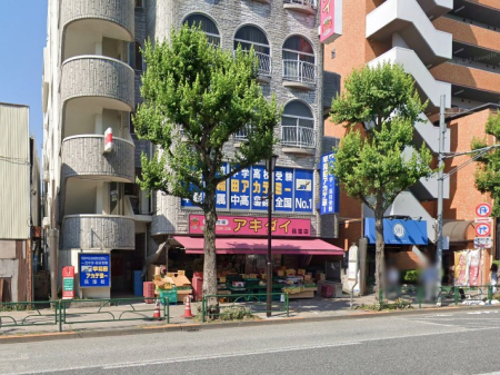 ���ӊ� �X�[�p�[ 700m ���N�s��A�L�_�C ���E�X