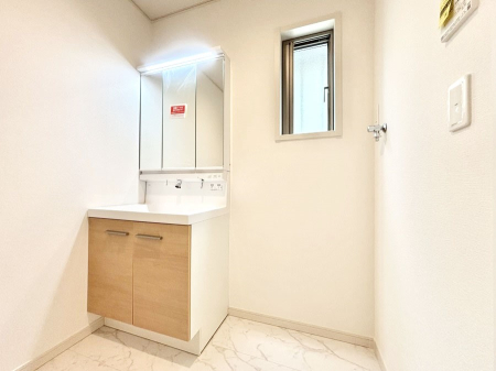 ���ʑ�E���ʏ� ���邢���ʏ��͖����̐g�x�x���y�����ł����Ⴂ�����ł��B