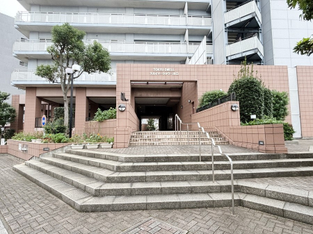 �G���g�����X ���֏�͉����t��