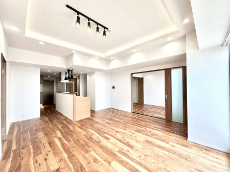 ���r���O �Ƒ��ꏏ�ɂ��H�����y���݂����Ȃ�L�X���r���O�_�C�j���O