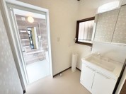 ���ʑ�E���ʏ� �傫�����₷���O�ʋ��Ő�����������ʑ�́A�g�����Ȃ݃`�F�b�N�┧�̂������ɂ������߂ł��B 