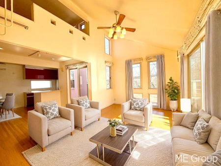 ���r���O ���Ƒ��̓��₩�Șb�����ŕ�܂�閾�邢���r���O  ���Ƌ��CG�ł�