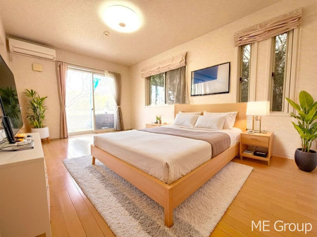 ���̑����� �u�₩�ȓ��������������S�̂�D������ݍ���ł���܂��@���Ƌ��CG�ł�