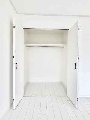 ���[ �m���N���[�[�b�g�B���s��������̂Ō���̈ߗނ�����������[�ł��܂��B 