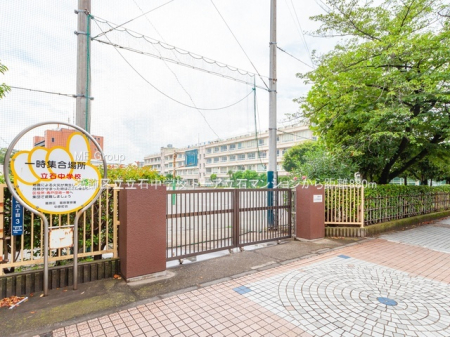 ���ӊ� ���w�Z 880m �����旧���Β��w�Z