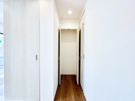 ���[ ���r���O���[�B�U�炩�肪���ȃ��r���O���X�b�L���ƕۂĂ܂��ˁB 