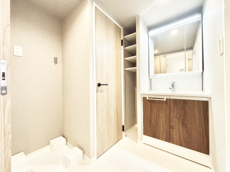 ���̑� �^�I�����܂̃X�g�b�N�u����ɕ֗��ȒI�t���̃����h���[���[���B