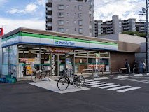 ���ӊ� �R���r�j 400m �t�@�~���[�}�[�g ���v���ď�����X���X