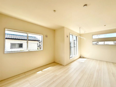 �q������ �����͂Q�����ɂ��邱�Ƃ��ł��܂��ˁB���N���ɂȂ����疲�̌��Ƀ`�F���W�I
