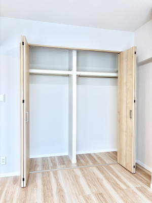 ���[ �m���N���[�[�b�g�B���s��������̂Ō���̈ߗނ�����������[�ł��܂��B