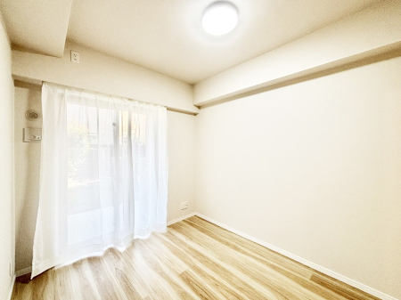 ���̑����� �u�₩�ȓ��������������S�̂�D������ݍ���ł���܂�