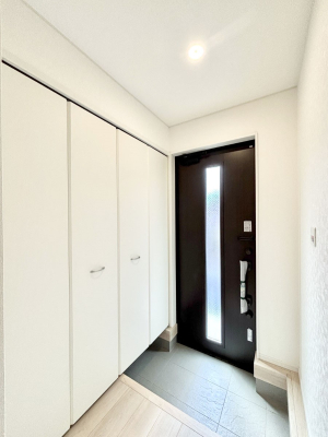 ���� ���邢���ւ͂��q�l�����o�}������̂ɂ҂�����ł��I 