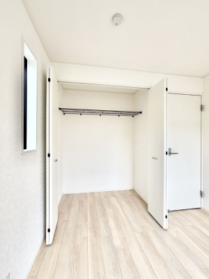 ���[ �����Ղ�̎��[�X�y�[�X�ŉ��K�ɕ�点���� 