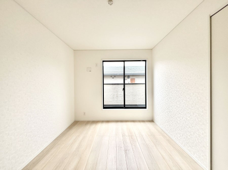 ���̑����� �o���R�j�[���J�������v���X���Ă����m��