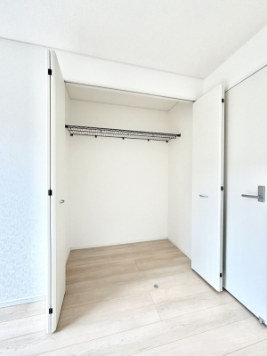 ���[ �����Ղ�̎��[�X�y�[�X�ŉ��K�ɕ�点���� 