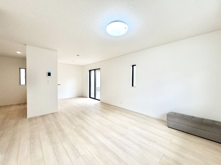 ���r���O �������������͋C�̂k�c�j�͉Ƒ��݂�Ȃ̉��K���  