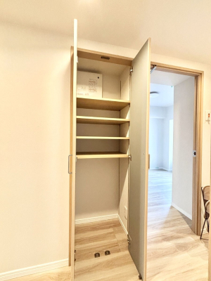 ���̑����� �L�����[�B�|�������G�߂̏��������[���邱�Ƃ��ł��܂��B