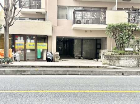 �G���g�����X �������������͋C�̃G���g�����X