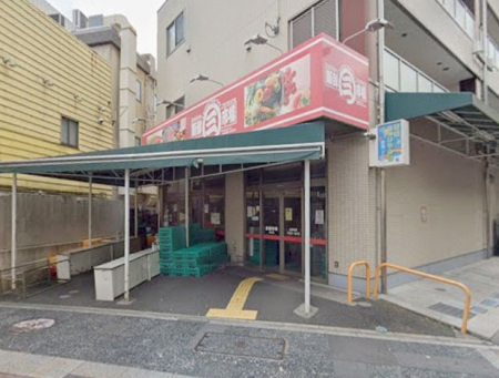 ���ӊ� �X�[�p�[ 300m �V�N�s��K���X