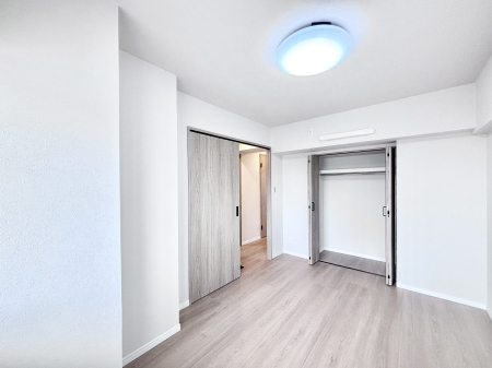 �Q�� ���[���[�����Ă���̂ŋ��Z�X�y�[�X���L�X�g���܂�  