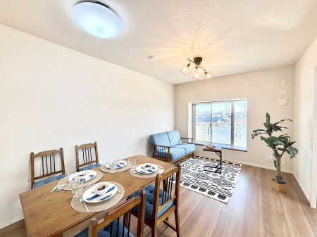 ���r���O �傫�ȑ����炽���Ղ�̗z���ƕ����������郊�r���O