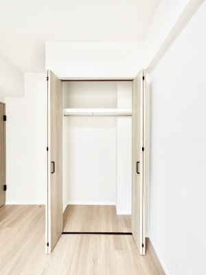 ���[ ��������ߗނ�ו��Ȃǂ̎��[�ɕ֗��ȃN���[�[�b�g�t���B