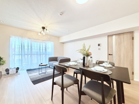 ���r���O �傫�ȑ����炽���Ղ�̗z���ƕ����������郊�r���O