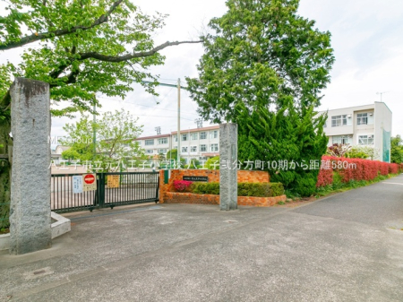 ���ӊ� ���w�Z 580m �����q�s���������q���w�Z