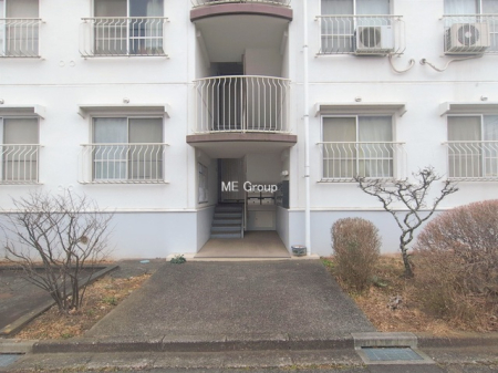 �G���g�����X -