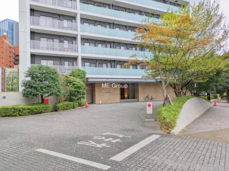 �G���g�����X -